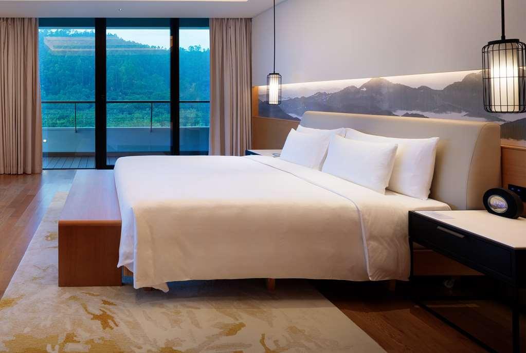 Ln Garden Hotel Nansha Guangzhou Værelse billede